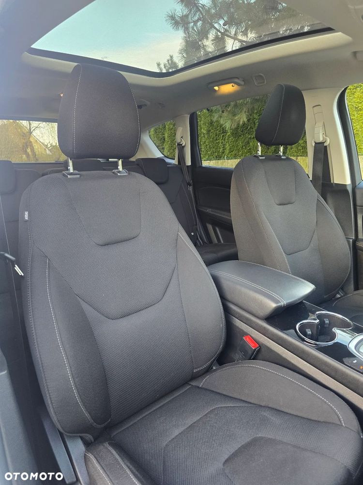 Ford S-Max 2.0 TDCi Titanium PowerShift - 9