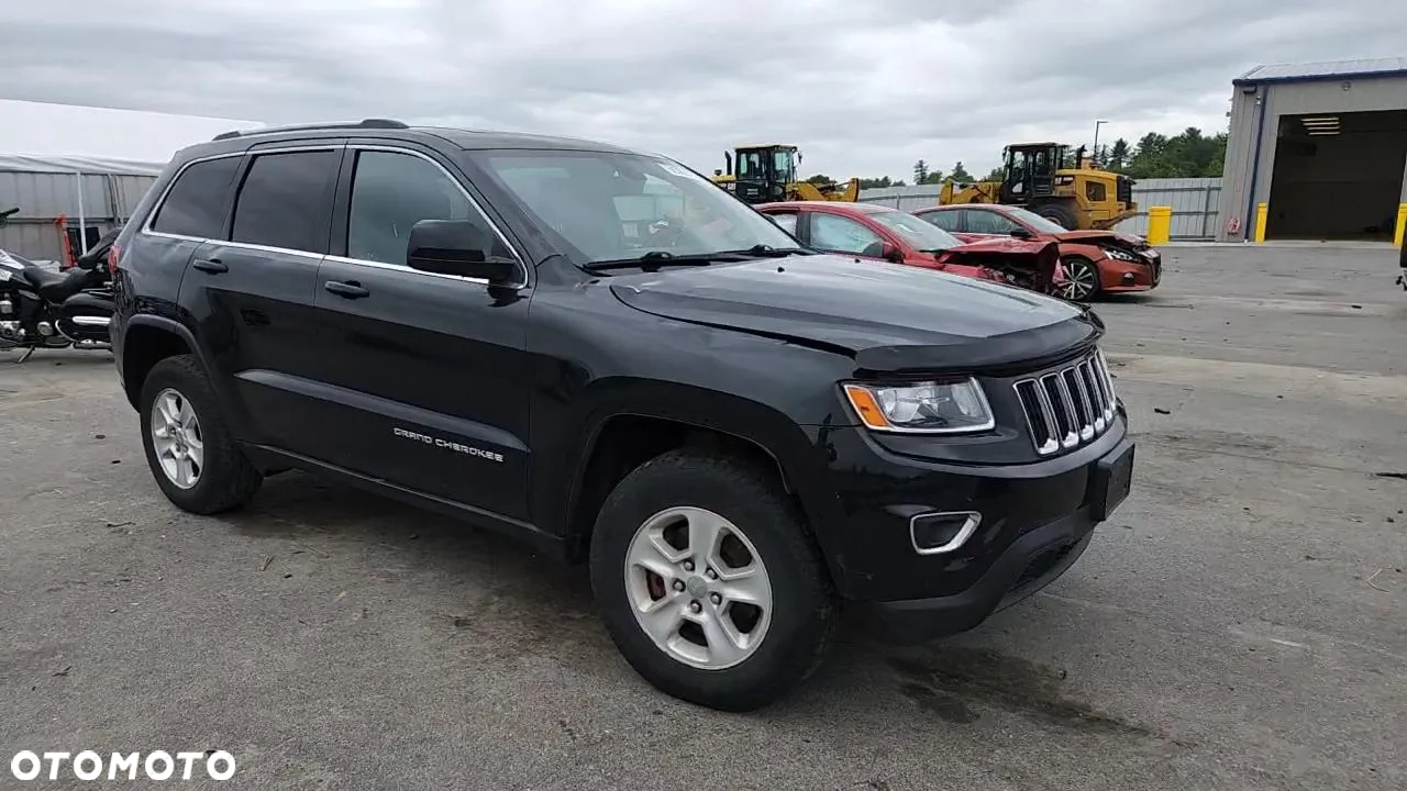Jeep Grand Cherokee - 23
