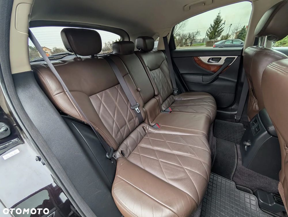 Infiniti FX FX35 AWD - 18