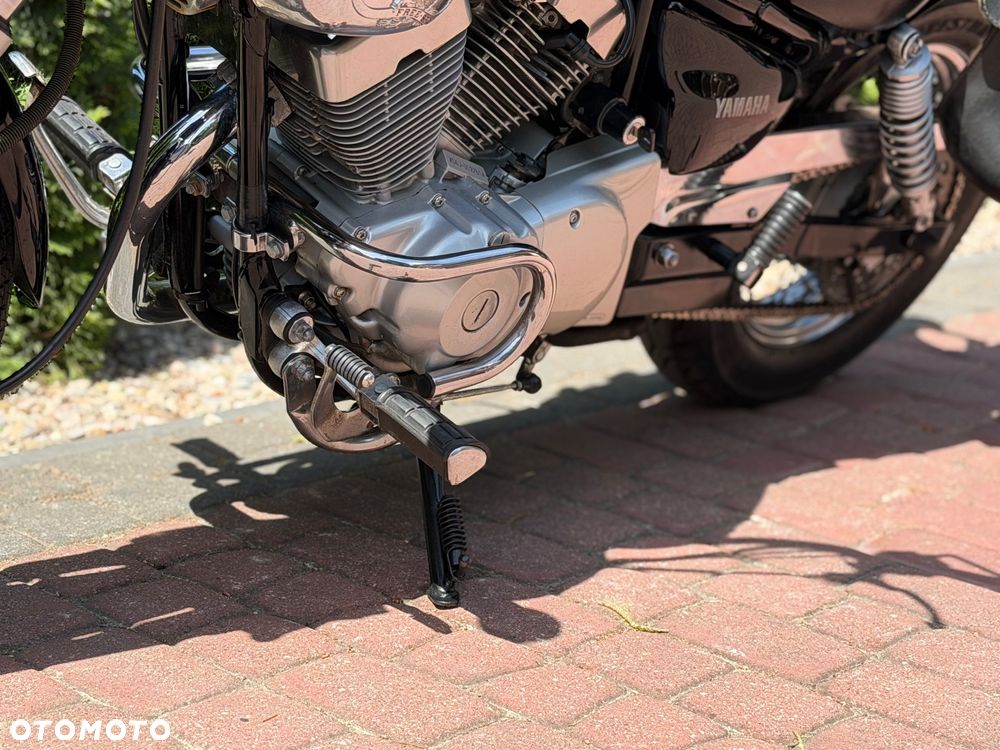 Yamaha XV - 17