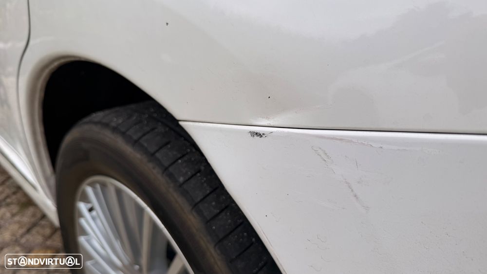 Mitsubishi Outlander - 5