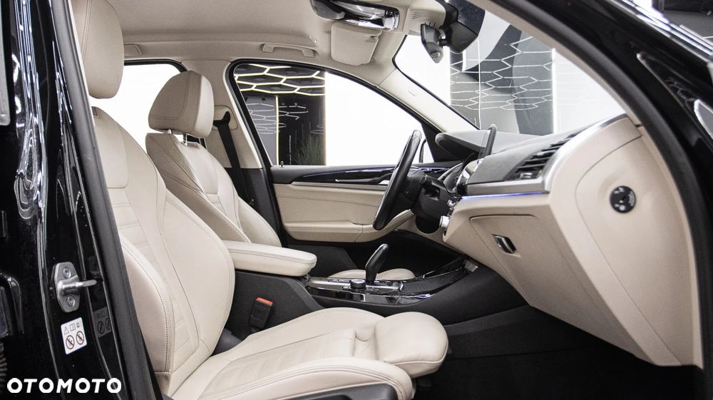 BMW X3 xDrive30i xLine - 19