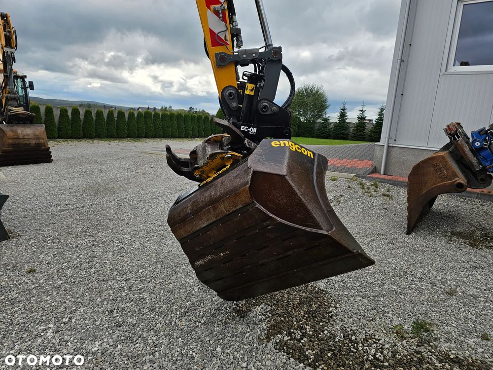 Liebherr A 912 Compact - 31
