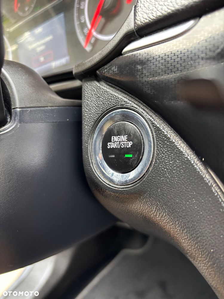 Opel Insignia 2.0 Bi Turbo CDTI 4x4 - 24