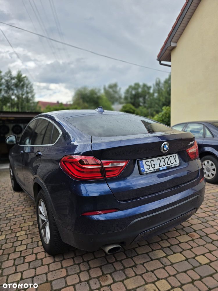 BMW X4 xDrive20i Advantage - 3