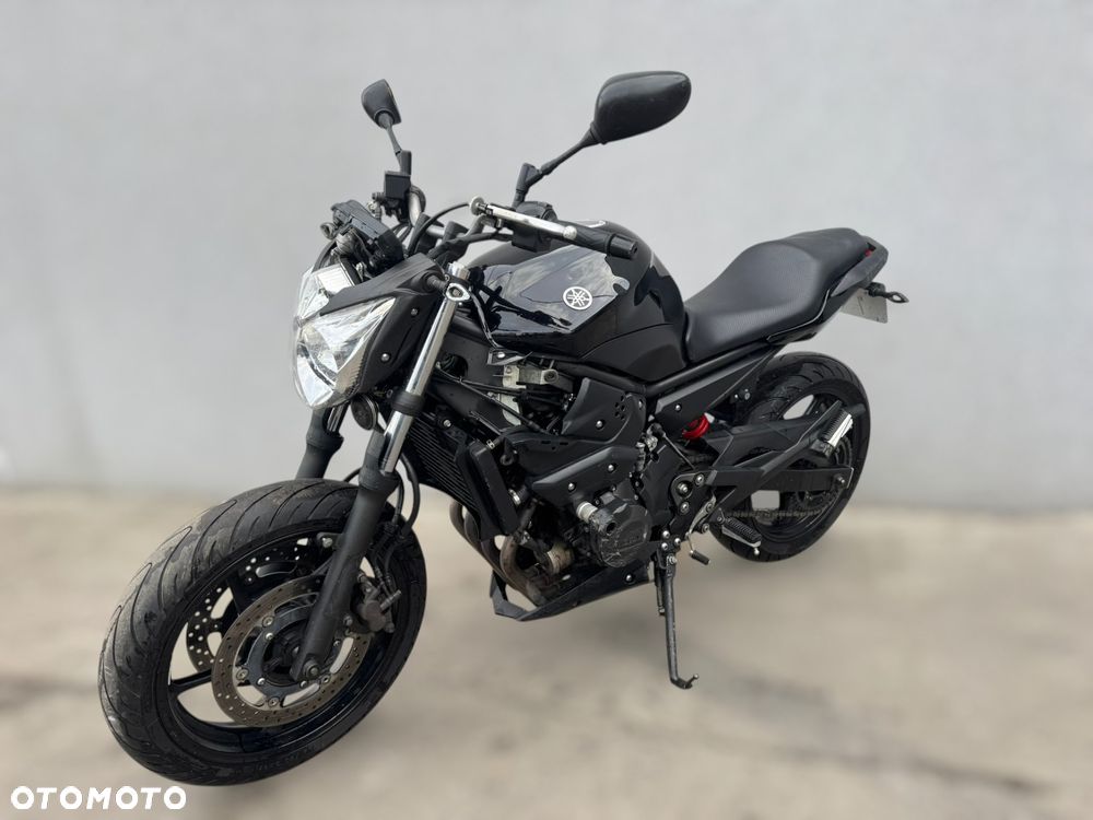 Yamaha XJ - 6