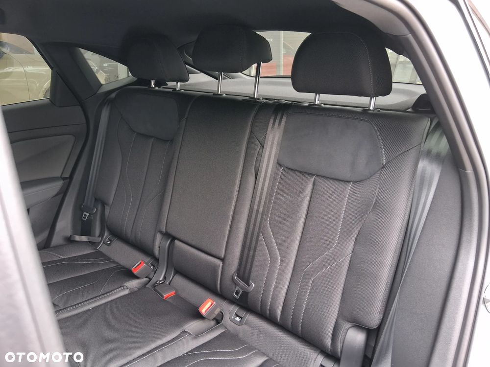 Audi Q3 Sportback - 10