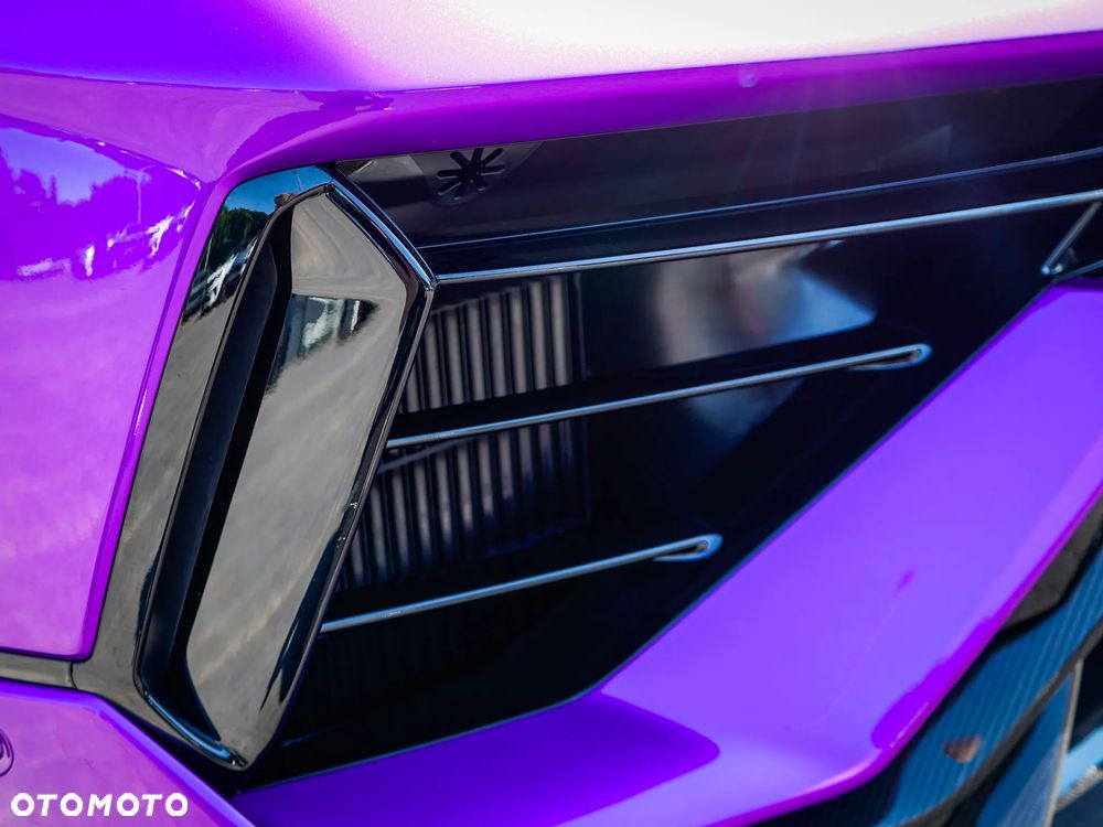Lamborghini Urus - 10