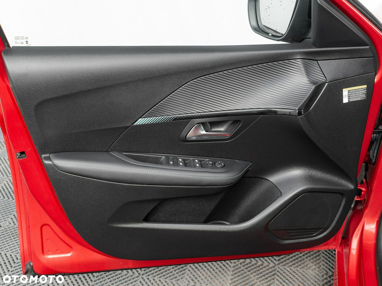 Peugeot 208 1.2 PureTech Allure S&S EAT8 - 13