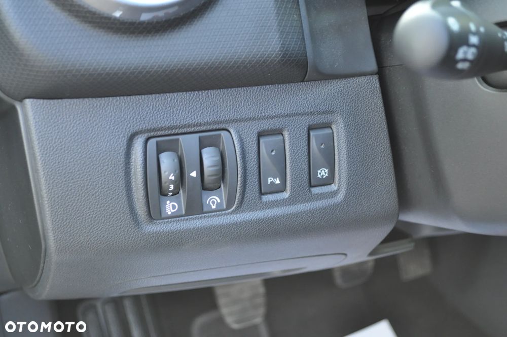 Renault Clio - 21