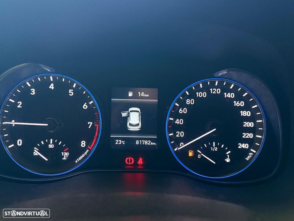 Hyundai Kauai 1.0 T-GDi Pele/Tecido Vermelho - 18