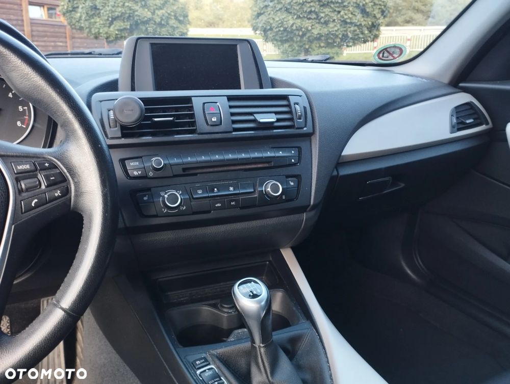 BMW Seria 1 114d - 18