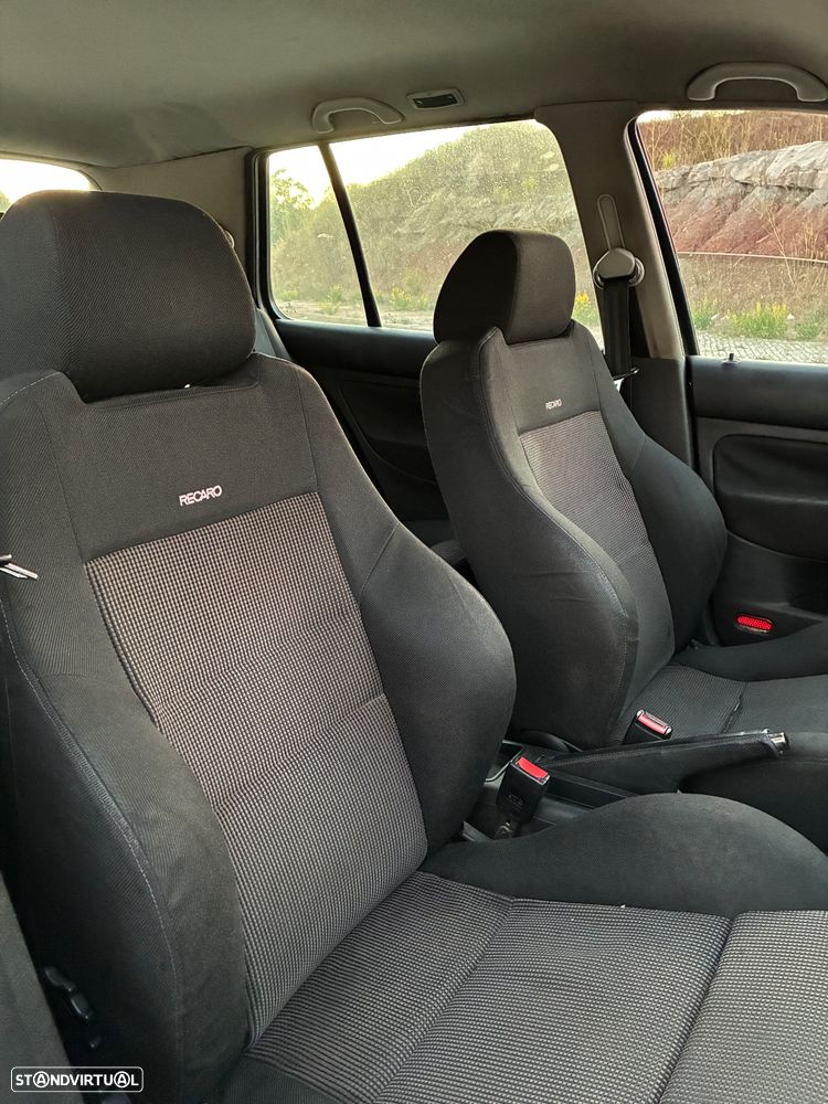 VW Golf 1.9 TDi GT Special - 6