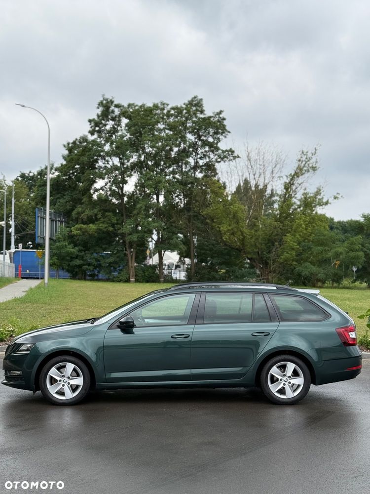Skoda Octavia 2.0 TDI (Green tec) DSG Style - 4