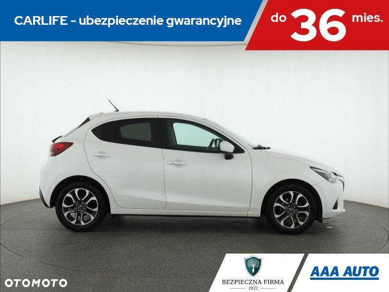 Mazda 2 - 8