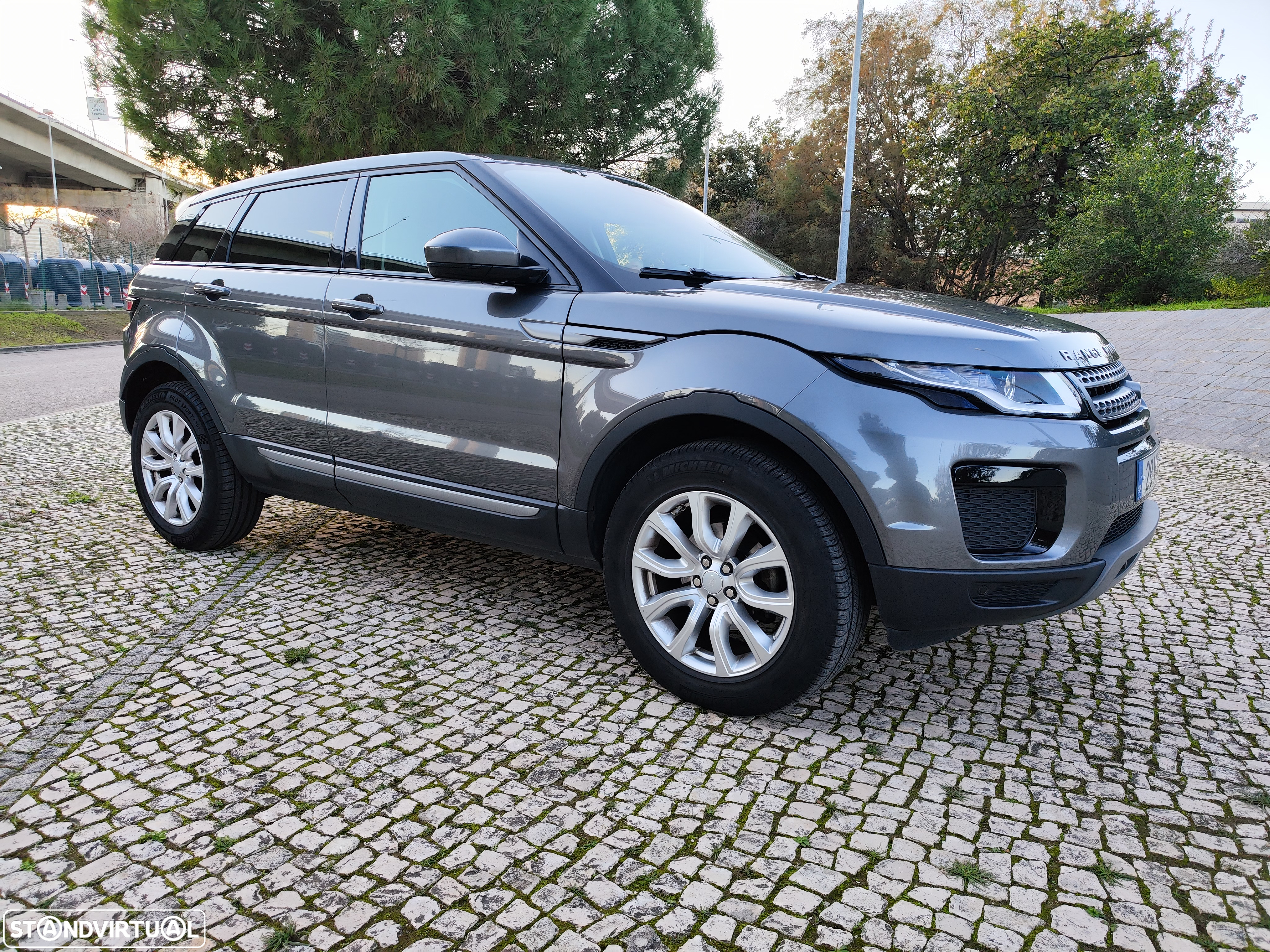 Land Rover Range Rover Evoque 2.0 D150 - 9