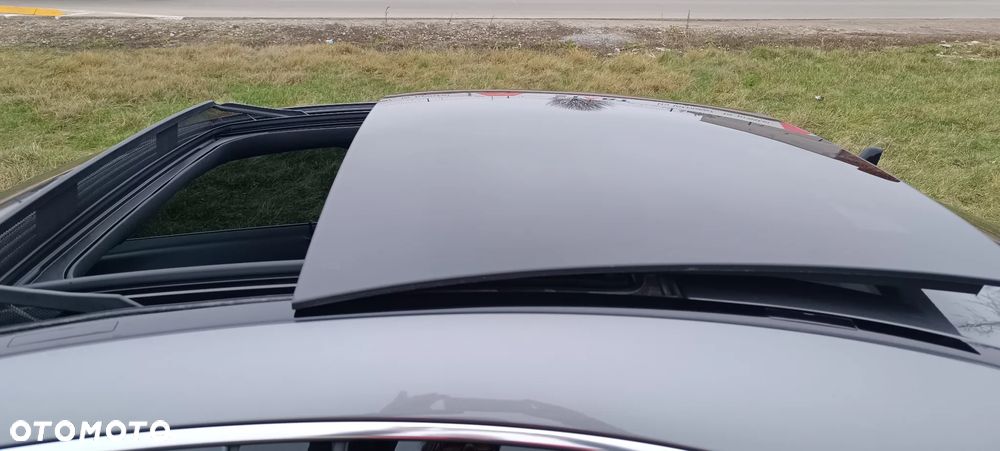 Mercedes-Benz CLA 250 4Matic 7G-DCT - 15