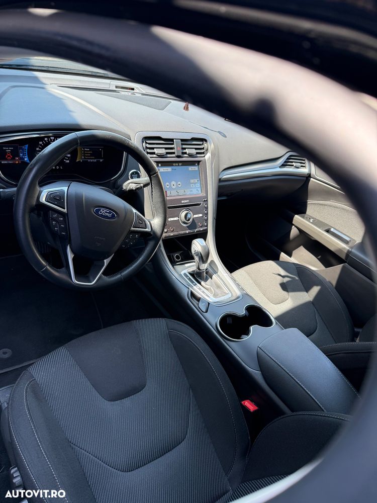 FORD Mondeo 2019 — imagine 6