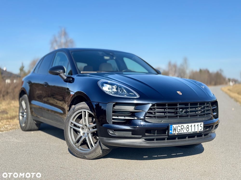 Porsche Macan - 1