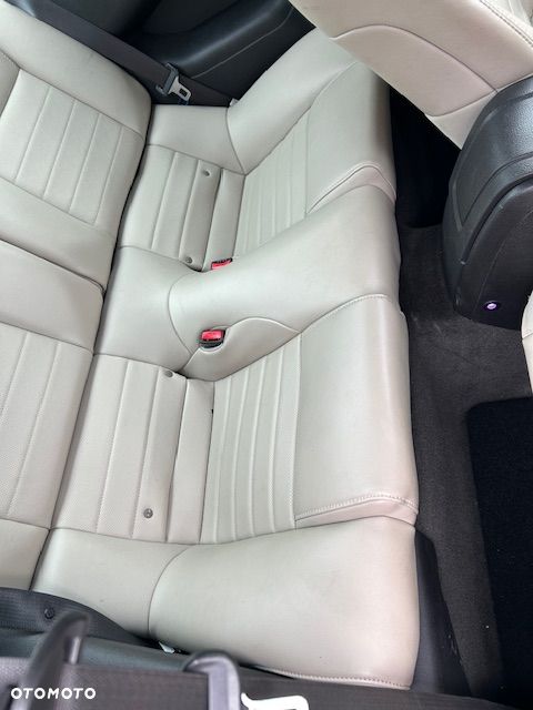 Ford Mustang 3.7 V6 Premium - 9