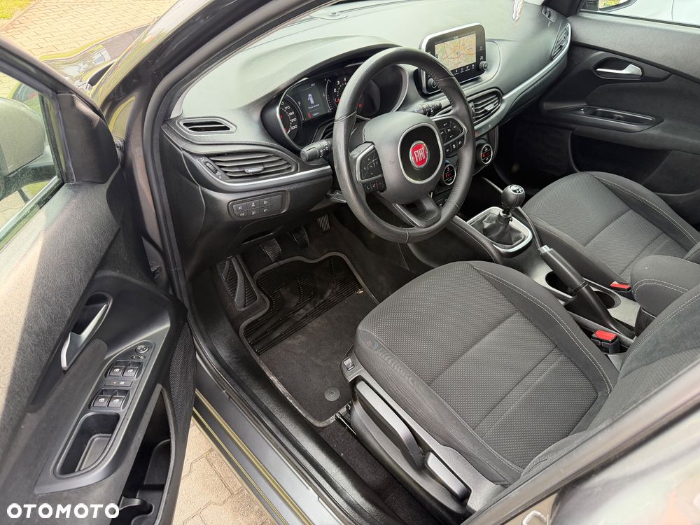 Fiat Tipo 1.4 T-Jet 16v Lounge EU6 - 15