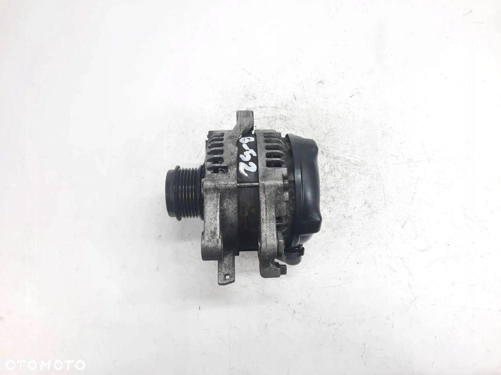 ALTERNATOR TOYOTA YARIS II 27060-0Y040 1.3 - 5