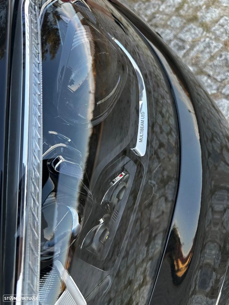 Mercedes-Benz E 300 de AMG Line - 13