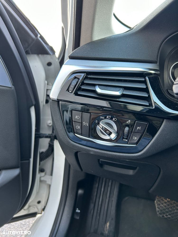BMW Seria 5 - 18