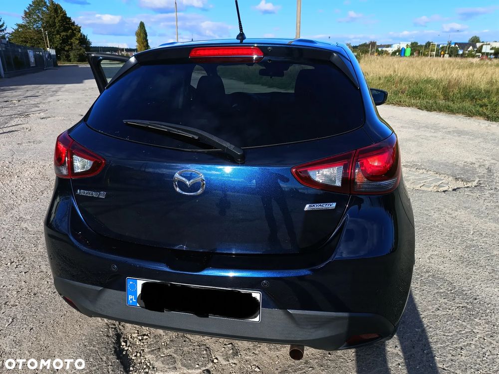 Mazda 2 - 4