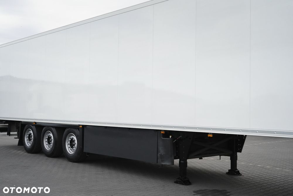 Schmitz Cargobull / CHŁODNIA / CARRIER VECTOR 1550 / OŚ PODNOSZONA - 13