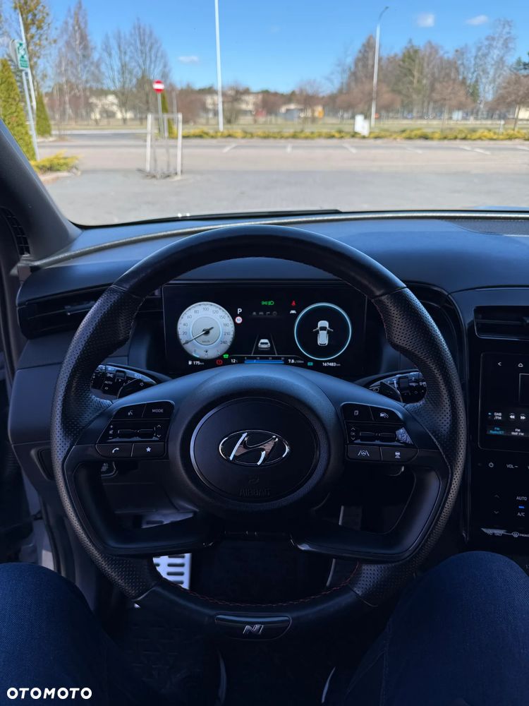 Hyundai Tucson 1.6 T-GDi HEV Executive N Line 4WD - 16