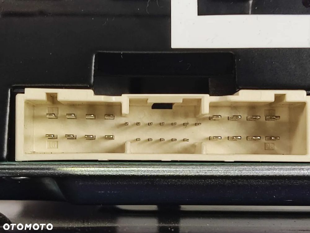 KIA PRO CEED os 2021r Wzmacniacz Harman Kardon - 5