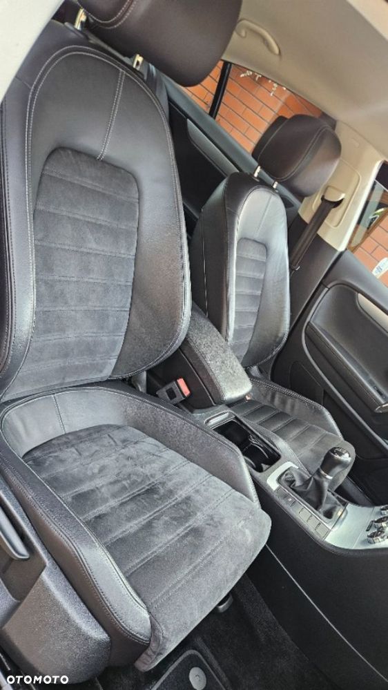 Volkswagen Passat CC - 26