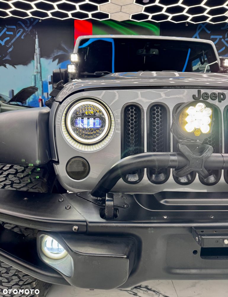 Jeep Wrangler 3.6 Night Eagle - 19