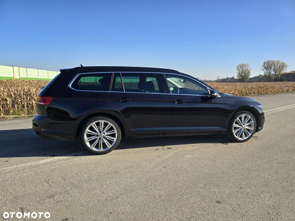 Volkswagen Passat 2022 photo 4