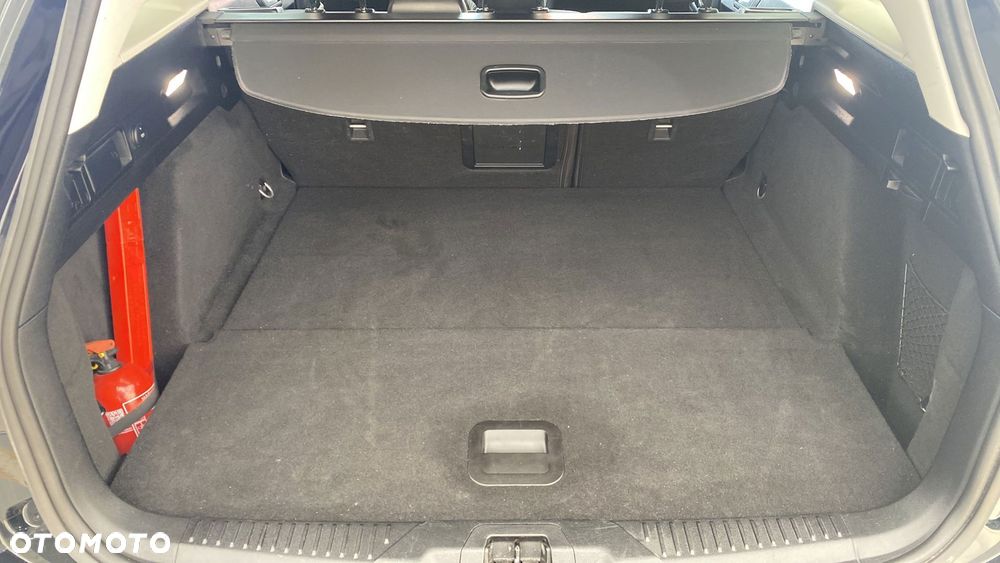 Ford Focus 1.0 EcoBoost mHEV Titanium X - 12