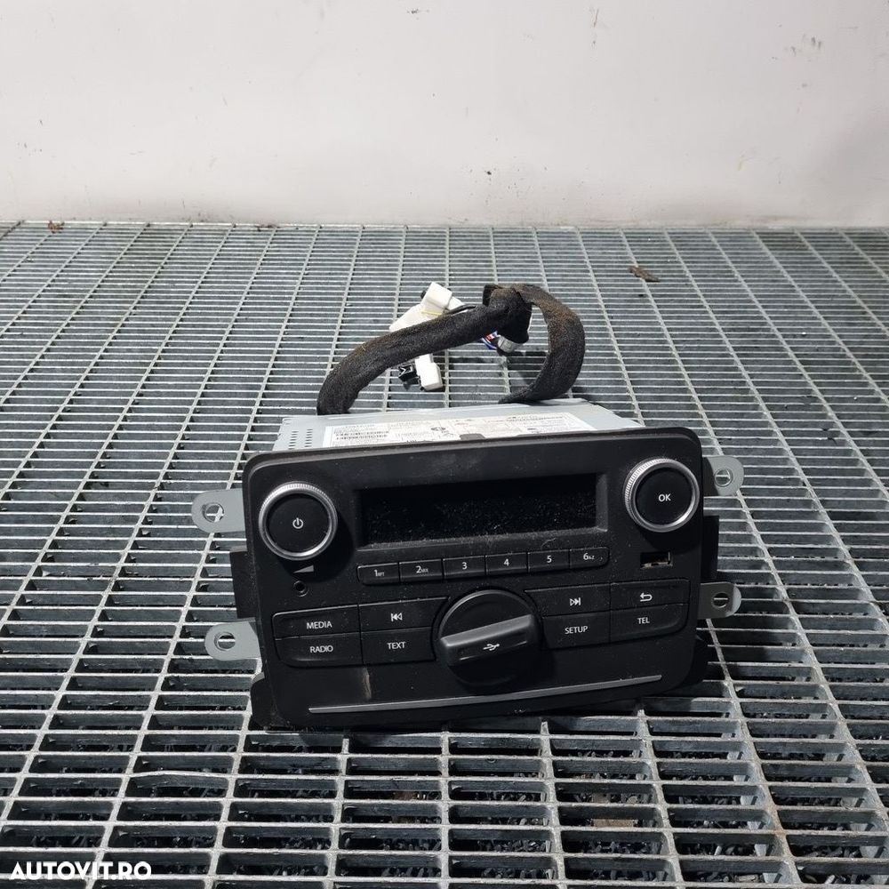 Cd player Dacia Duster II 2018 - 2021 (1473) 0150147711 - 1