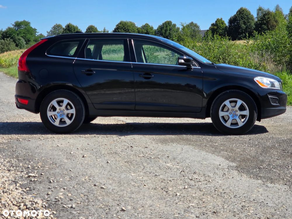 Volvo XC 60 DRIVe Kinetic - 4