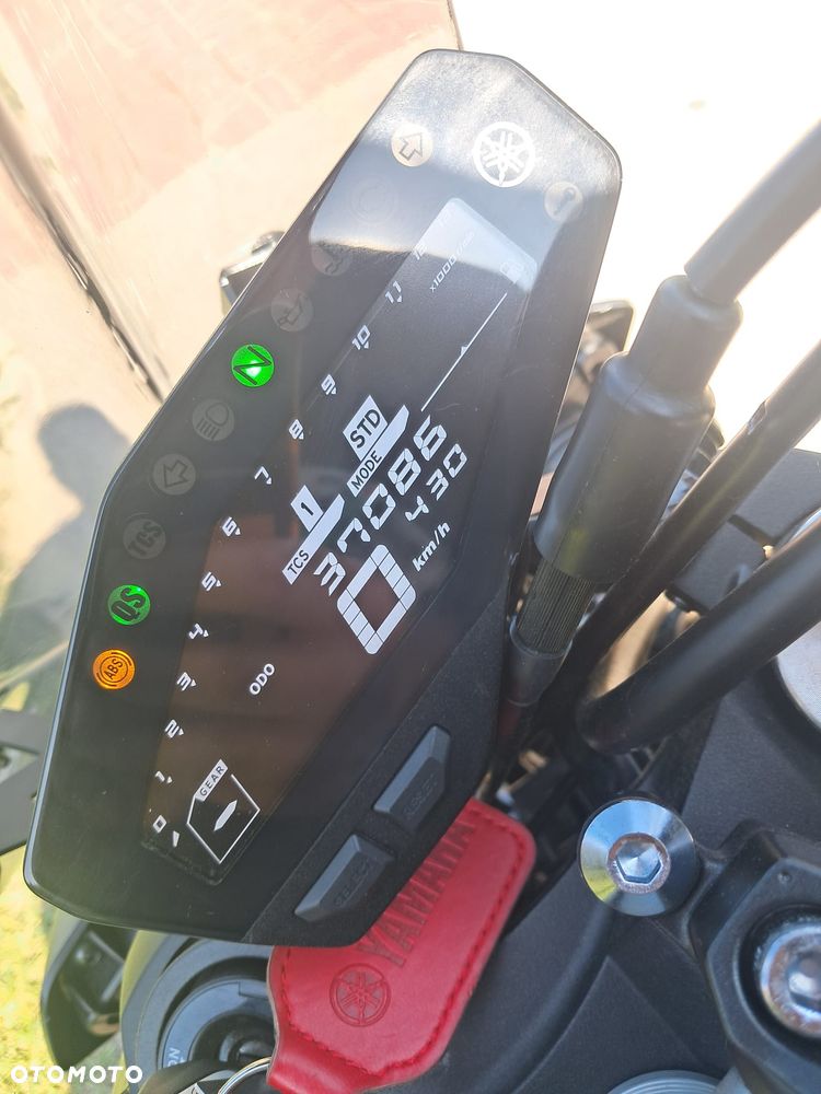 Yamaha MT - 18