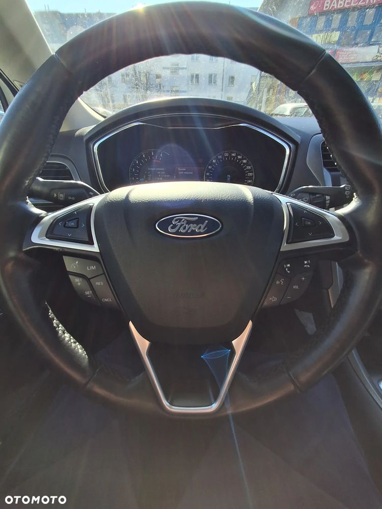 Ford Mondeo 2.0 TDCi Titanium - 5