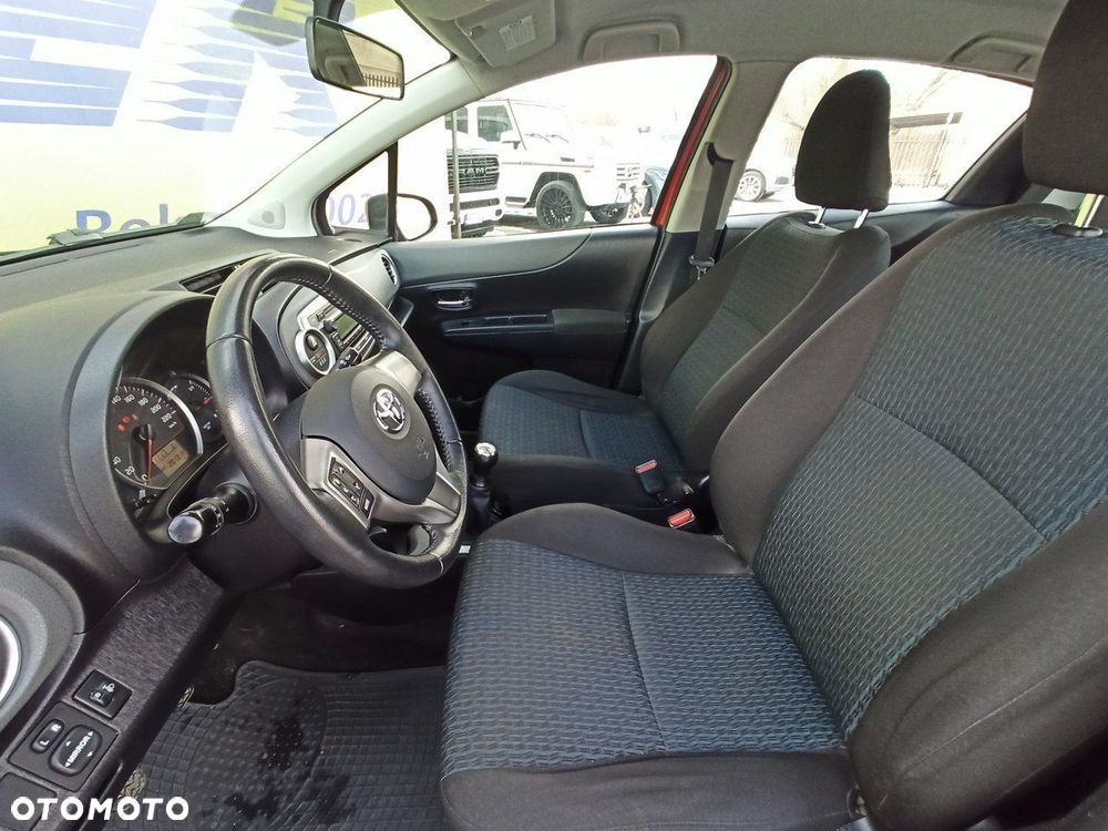Toyota Yaris - 14