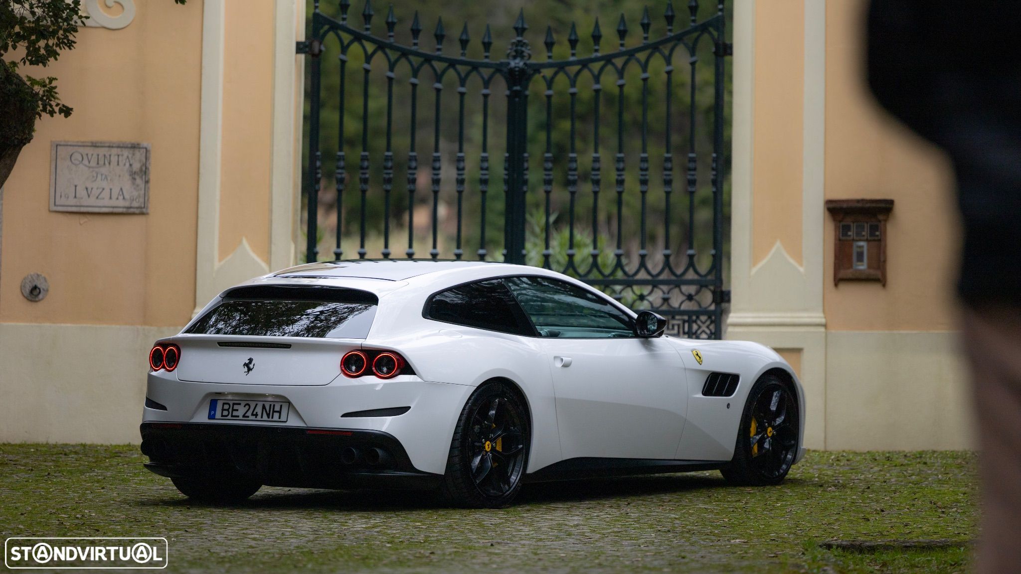 Ferrari GTC4 Lusso - 1