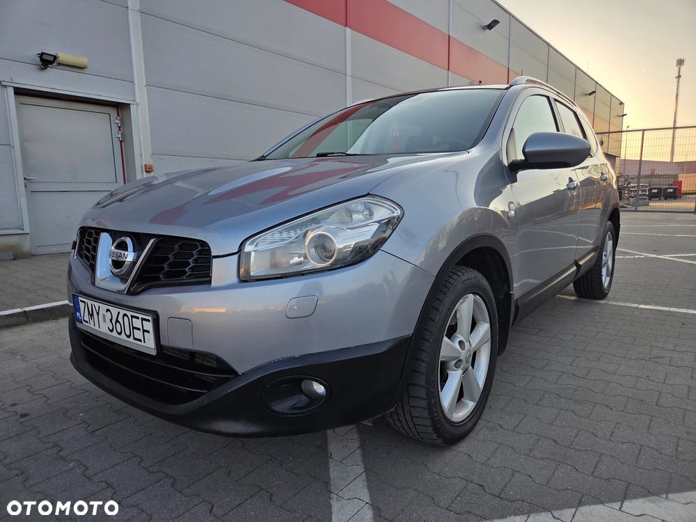 Nissan Qashqai 2.0 dCi 4 x 4 DPF tekna - 1