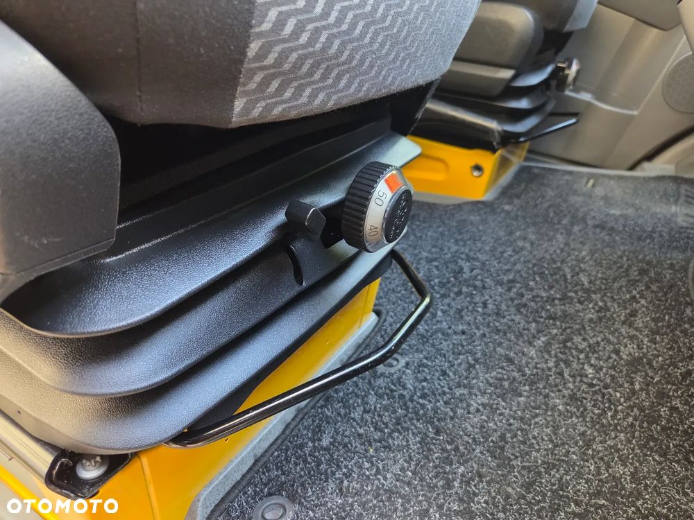 Volkswagen Crafter - 27
