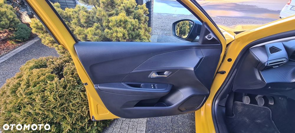 Peugeot 208 - 20