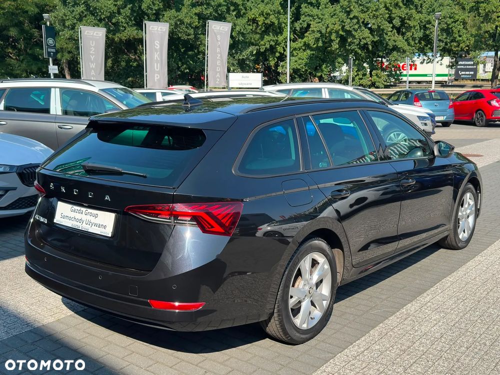 Skoda Octavia 2.0 TDI Ambition DSG - 6
