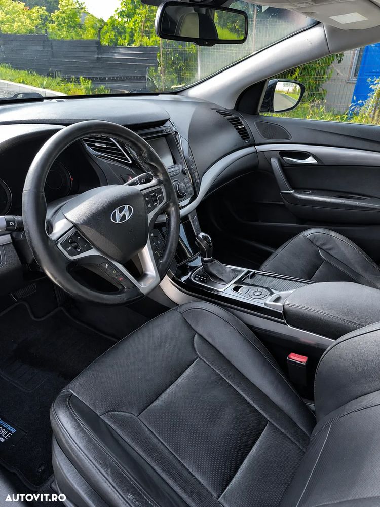 Hyundai i40 1.7 CRDI DPF Sedan TPMS Aut. Supreme - 10