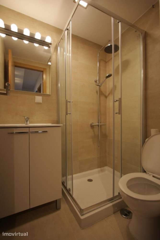 Quarto - localizado em Oeiras Lisbon - Grande imagem: 4/5