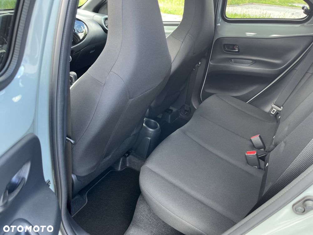 Toyota Aygo X 1.0 VVT-i Style CVT - 17