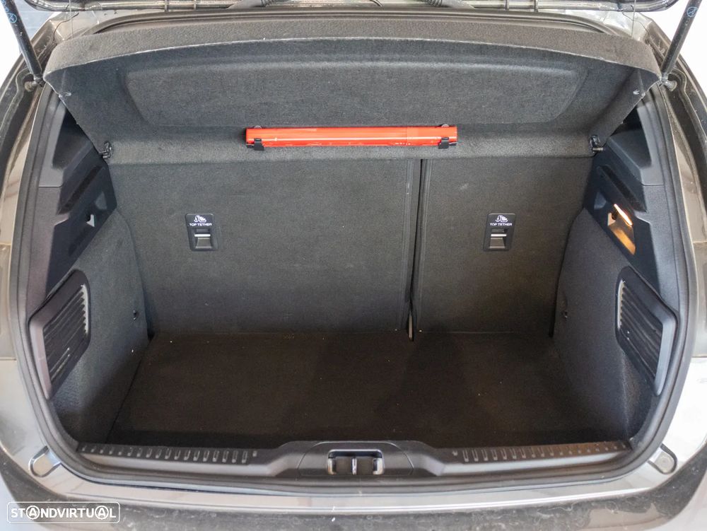 Ford Focus 1.0 EcoBoost MHEV ST-Line - 10